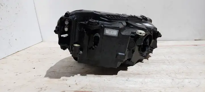 Skoda Superb B8 (3V) (2015 - 2023) 3V1941015D Передняя фара — фото 15