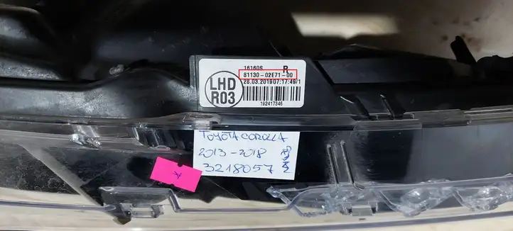 Toyota Corolla E160 E170 (2013 - ) 8113002E7100 Передняя фара — фото 4