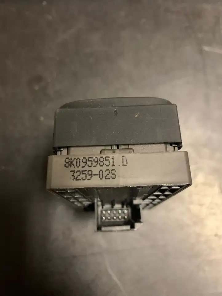 Audi Q5 SQ5 (2008 - 2012) 8K0959851D Кнопка стеклоподъемников — фото 2