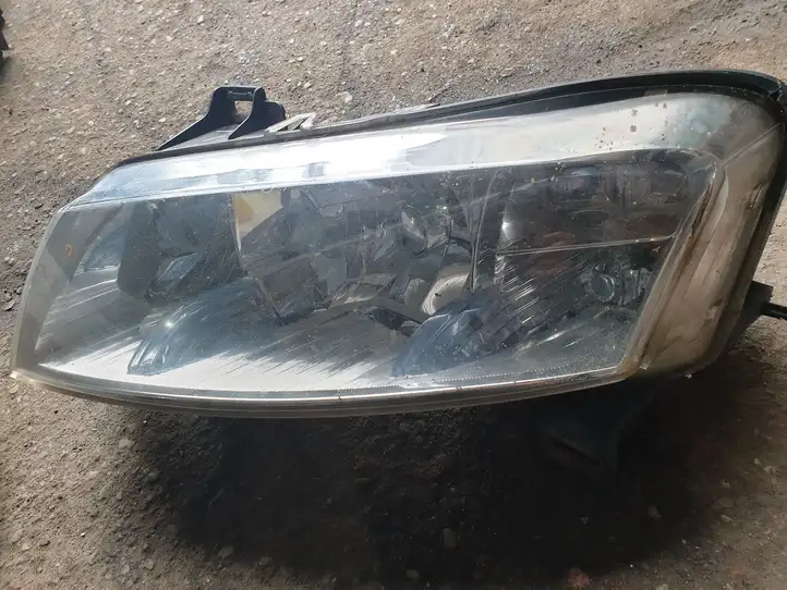 Fiat Stilo (2001 - 2010) 517127120 Передняя фара — фото 9
