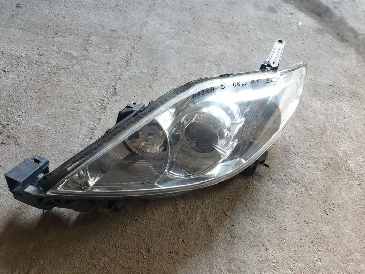 Mazda 5 (2005 - 2010) C23551040 Передняя фара — фото 3