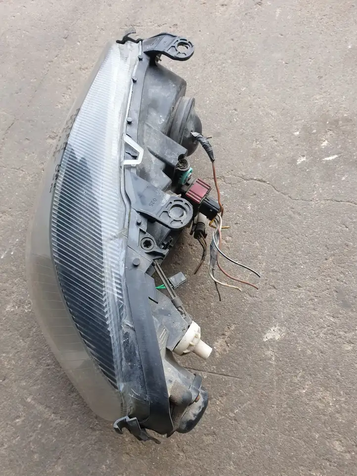 Opel Astra G (1998 - 2004) Передняя фара — фото 2