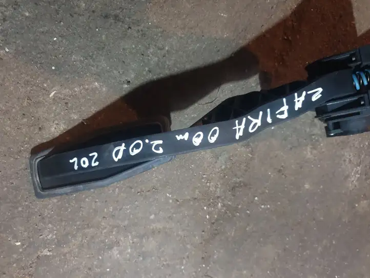 Opel Zafira A (1999 - 2003) 0281002298 Педаль акселератора — фото 2