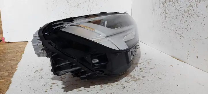 Volvo S90, V90 (2016 - 2020) 32228683 Передняя фара — фото 11