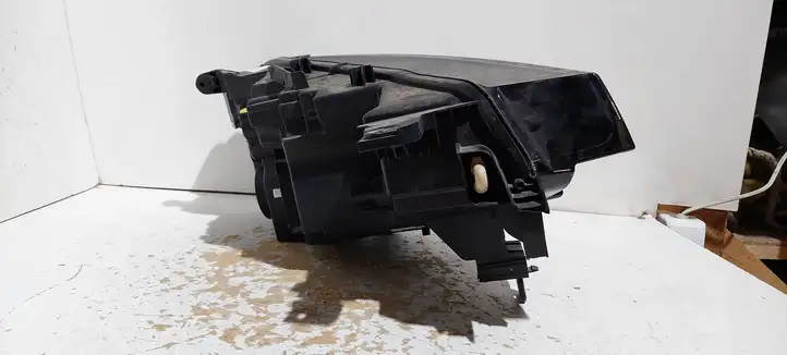 Volkswagen ID.4 (2020 - ) 11B941005A Передняя фара — фото 7