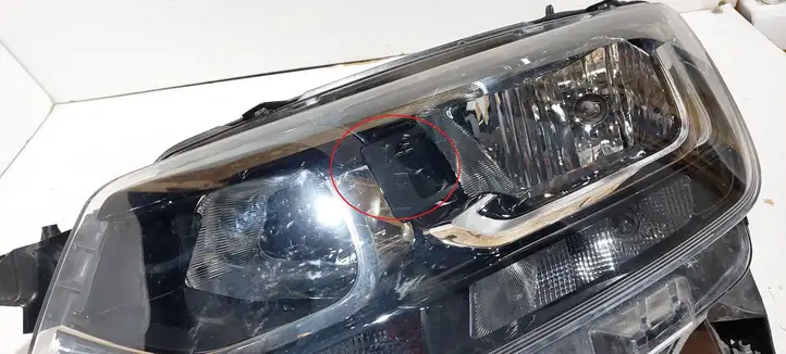 Toyota ProAce City (2016 - ) 9835780680 Передняя фара — фото 6