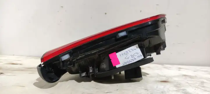 Volkswagen PASSAT B8 (2015 - ) 3G5945094D Задний фонарь в крышке багажника — фото 6