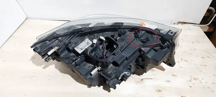 BMW (2013 - 2017) 7470421 Передняя фара — фото 10