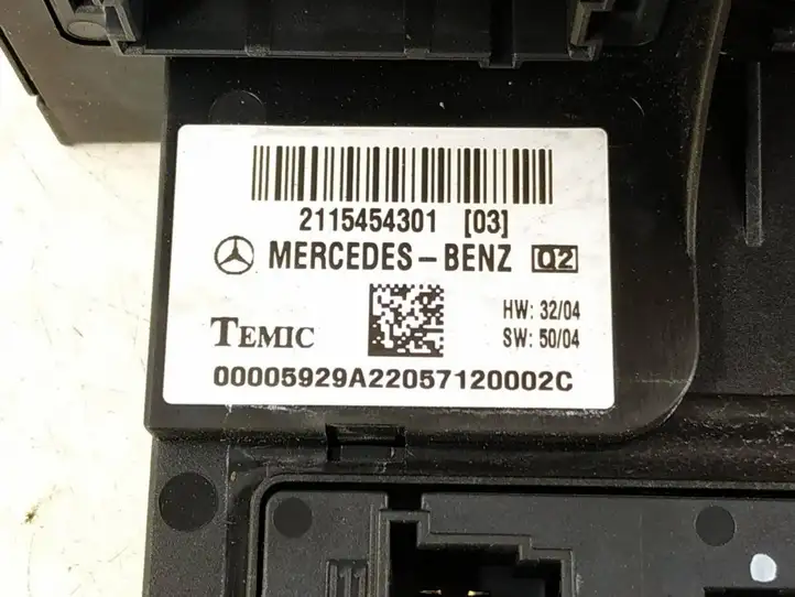 Mercedes-Benz E W211 (2002 - 2009) 2115454301 Блок предохранителей — фото 5