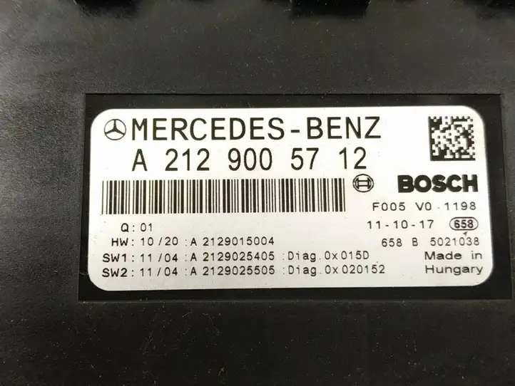 Mercedes-Benz C W204 (2007 - 2014) 2129005712 Блок предохранителей — фото 7
