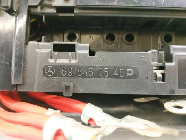 Mercedes-Benz A W169 (2004 - 2012) 1695450540 Блок предохранителей — фото 5