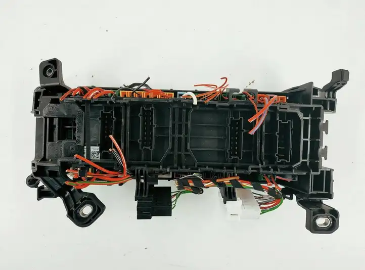 Mercedes-Benz B-class W246 (2011 - 2014) 2469067200 Блок предохранителей — фото 4