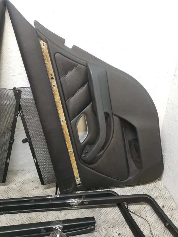 BMW 5 E39 (1996 - 2003) Обшивка задней двери — фото 2
