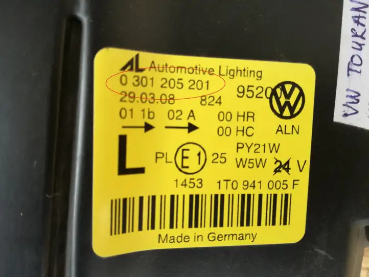 Volkswagen Touran I (2003 - 2010) 1T0941005F Передняя фара — фото 7