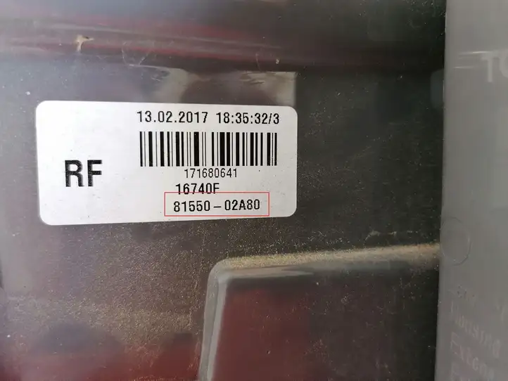 Toyota Corolla E160 E170 (2013 - ) 8155002A80 Задний фонарь в кузове — фото 3