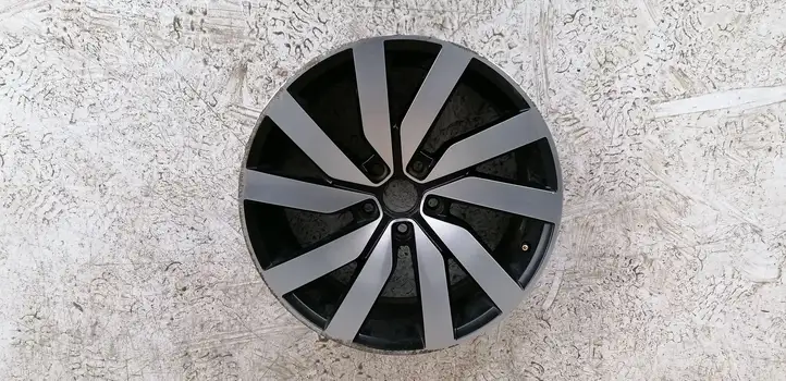 Volkswagen PASSAT B8 (2015 - ) 3G0601025P Легкосплавный колесный диск R18 — фото 1