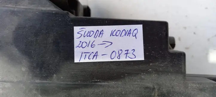 Skoda Kodiaq (2017 - ) Передняя фара — фото 9