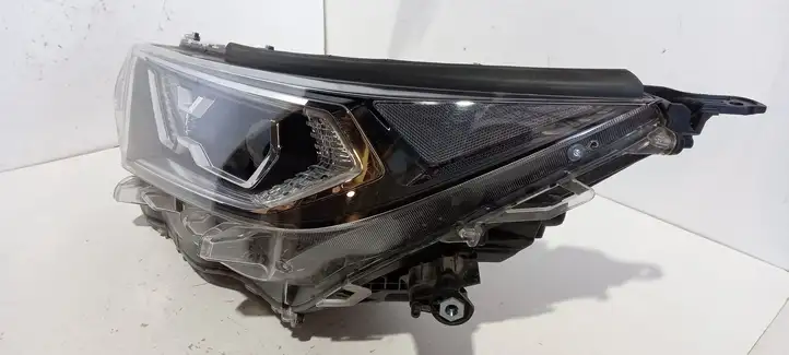 Toyota RAV 4 (XA50) (2018 - ) Передняя фара — фото 8