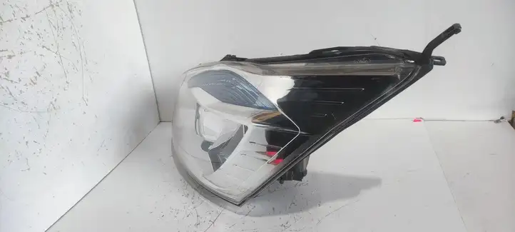 Ford Transit (2013 - 2017) Передняя фара — фото 6