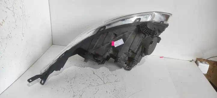 Ford Transit (2013 - 2017) Передняя фара — фото 7