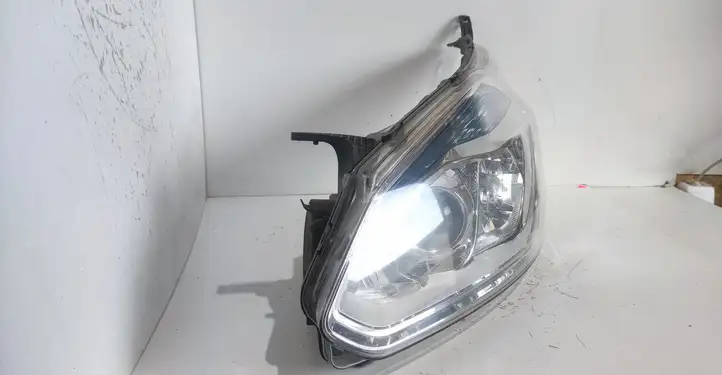 Ford Transit (2013 - 2017) Передняя фара — фото 9