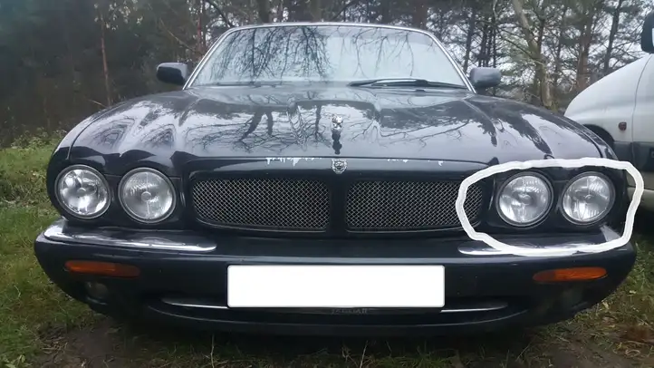 Jaguar XJ X308 (1998 - 2002) 4651AF Окантовка фары — фото 1