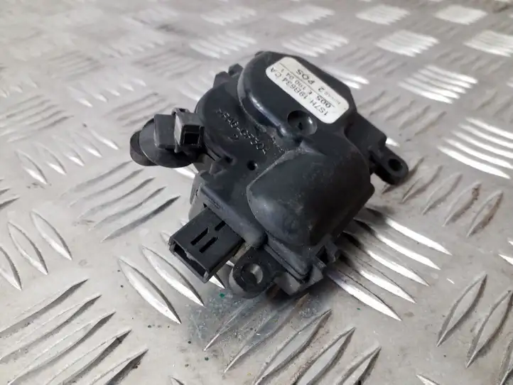 Ford Focus (1998 - 2004) 1S7H19B634CA Двигатель задвижки потока воздуха — фото 3