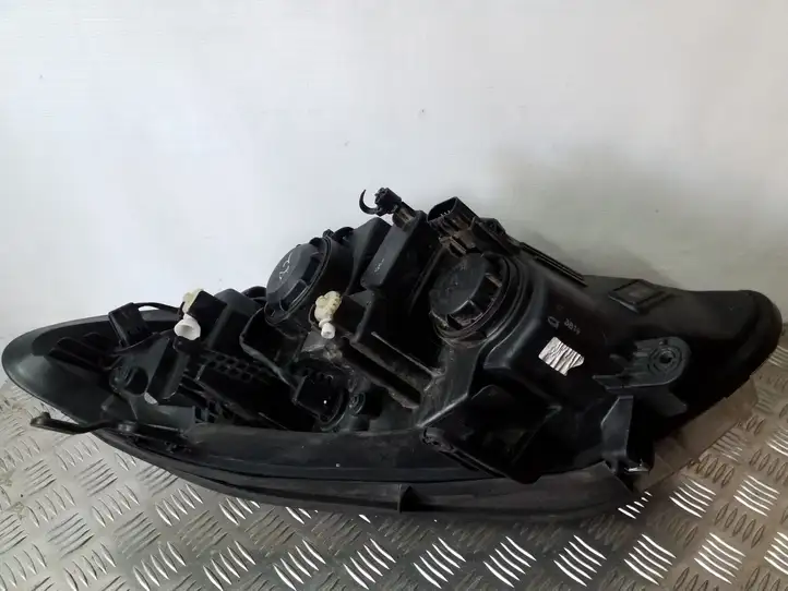 Opel Mokka (2012 - 2016) Передняя фара — фото 2