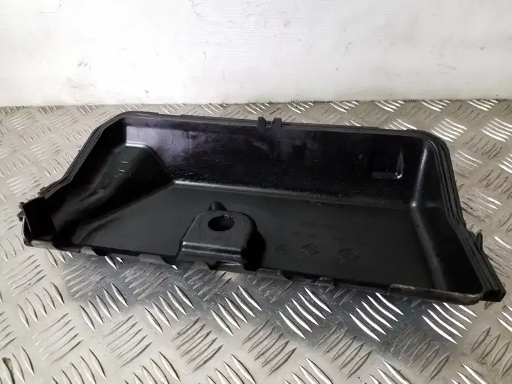 Opel Vivaro (2001 - 2006) 8200397655 Крышка двигателя декоративная — фото 2