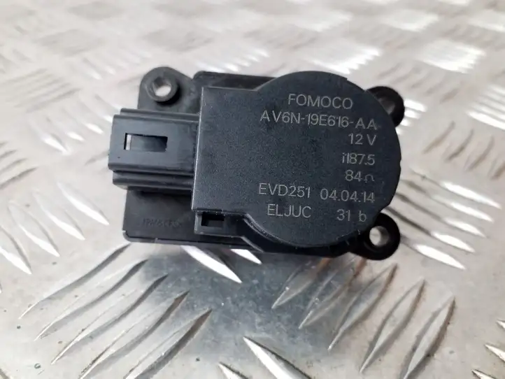 Ford Focus (2011 - 2015) AV6N19E616AA Двигатель задвижки потока воздуха — фото 3
