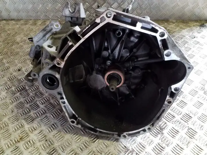 Nissan Juke I F15 (2010 - 2018) TL4120 Механическая коробка передач, 6 передач — фото 1