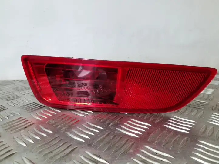 Volvo XC60 (2008 - 2013) 89074901 Задняя противотуманная фара — фото 1