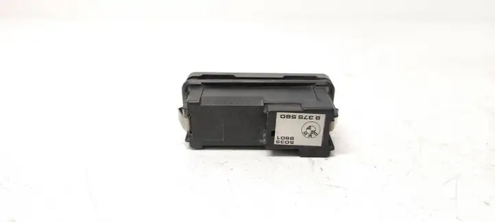 BMW 7 E65 E66 (2001 - 2008) 8375580 Кнопка закрытия багажника — фото 3