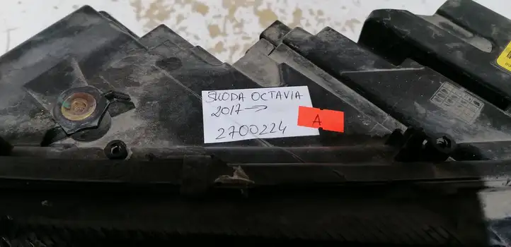Skoda Octavia Mk3 (5E) (2013 - 2019) 5E1941018F Передняя фара — фото 8