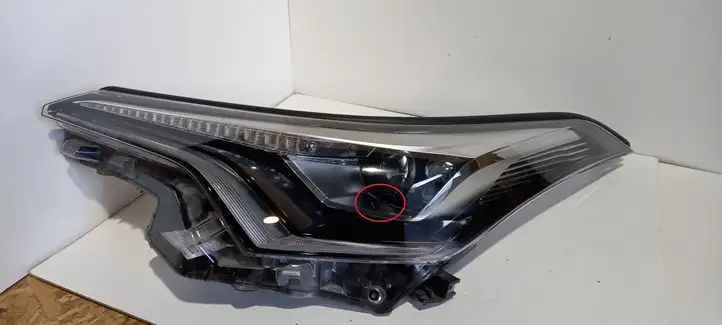 Toyota C-HR I (2016 - 2022) 81150F4170 Передняя фара — фото 1
