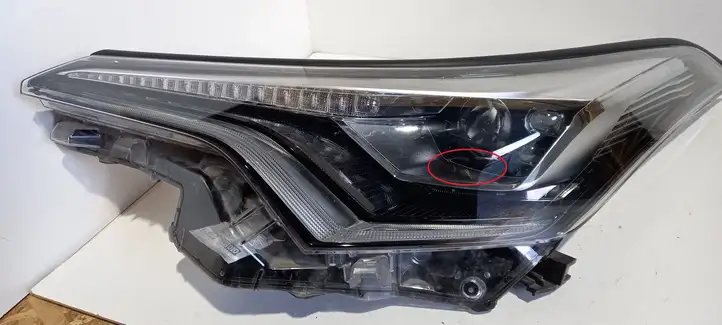 Toyota C-HR I (2016 - 2022) 81150F4170 Передняя фара — фото 3