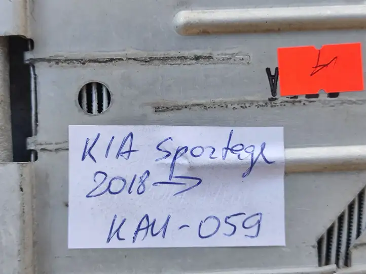Kia Sportage (2018 - 2021) 282702B743 Радиатор кондиционера — фото 5