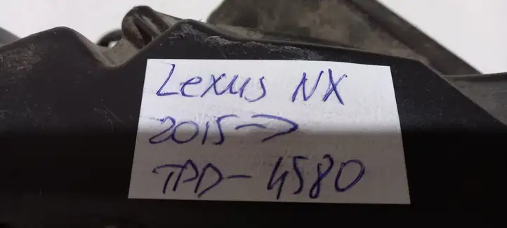 Lexus NX (2014 - 2017) Передняя фара — фото 13