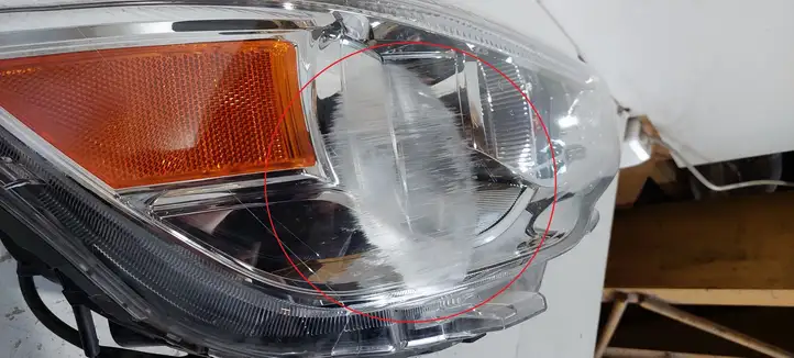 Mitsubishi ASX (2017 - 2019) Передняя фара — фото 2