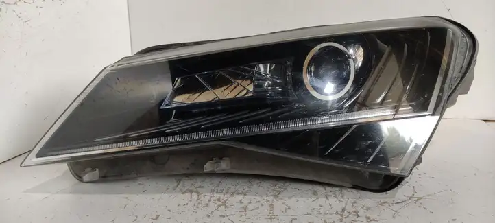 Skoda Superb B8 (3V) (2015 - 2023) 3V1941015 Передняя фара — фото 1