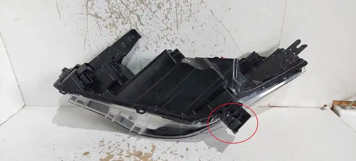 Renault Zoe (2012 - ) 260102384R Передняя фара — фото 6
