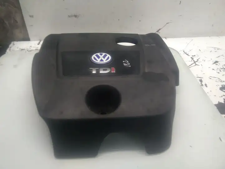 Volkswagen Golf IV (1998 - 2005) 8E0145806C Крышка двигателя декоративная — фото 1