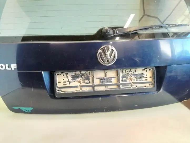 Volkswagen Golf IV (1998 - 2005) Крышка багажника — фото 7