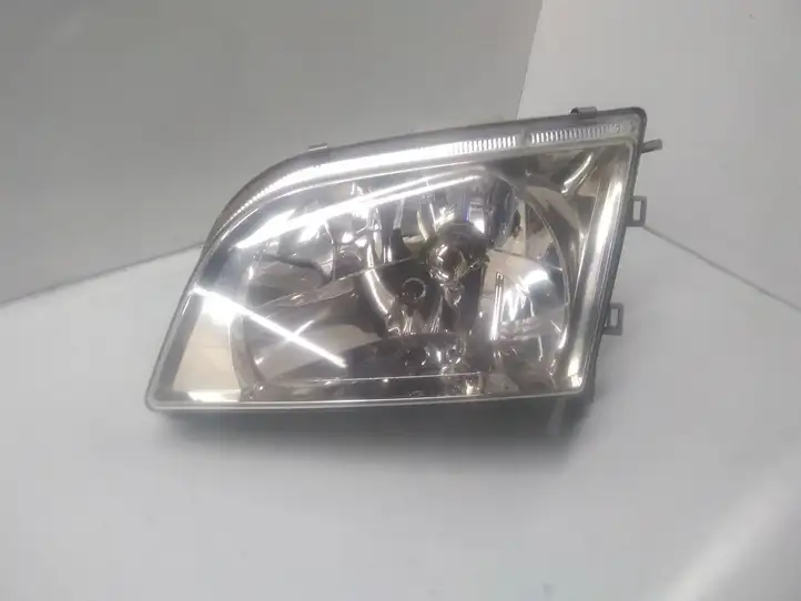 Mitsubishi Space Star (1998 - 2005) 145222 Передняя фара — фото 1
