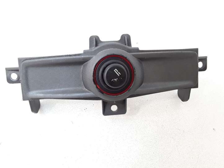 Audi A6 (2004 - 2008)  4F0863351E Прикуриватель