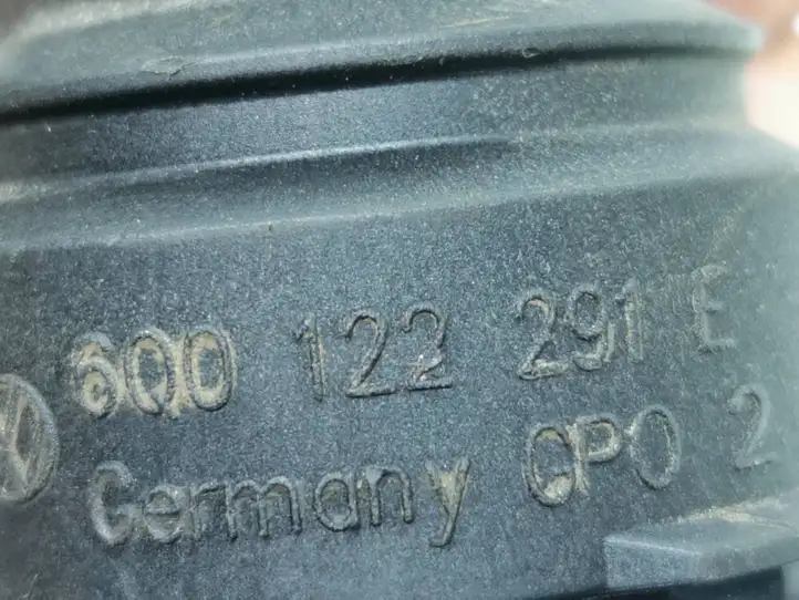Volkswagen Golf Plus (2004 - 2008) 6Q0122291B Шланги системы охлаждения — фото 2
