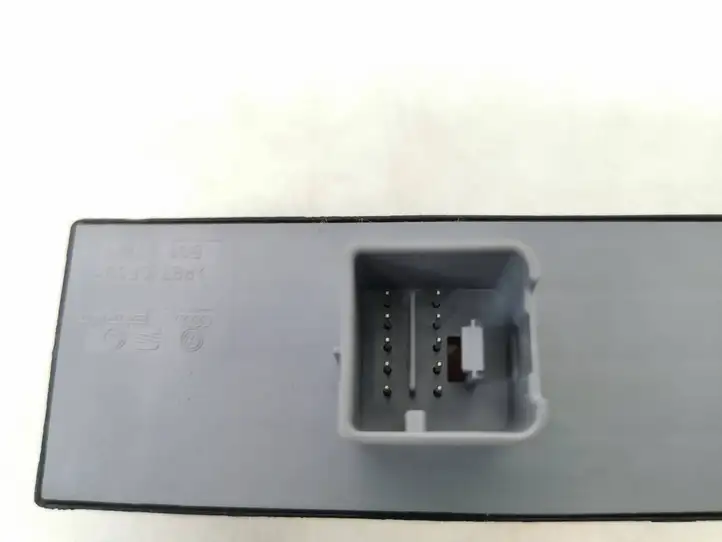 Volkswagen Touran I (2003 - 2010) 1K4959857B Блок кнопок стеклоподъемников — фото 3