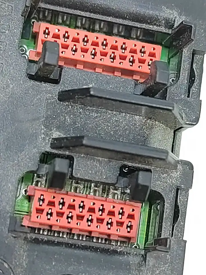 Volkswagen PASSAT B6 (2005 - 2010) 1P0959542 Кнопки на рулевом колесе — фото 5