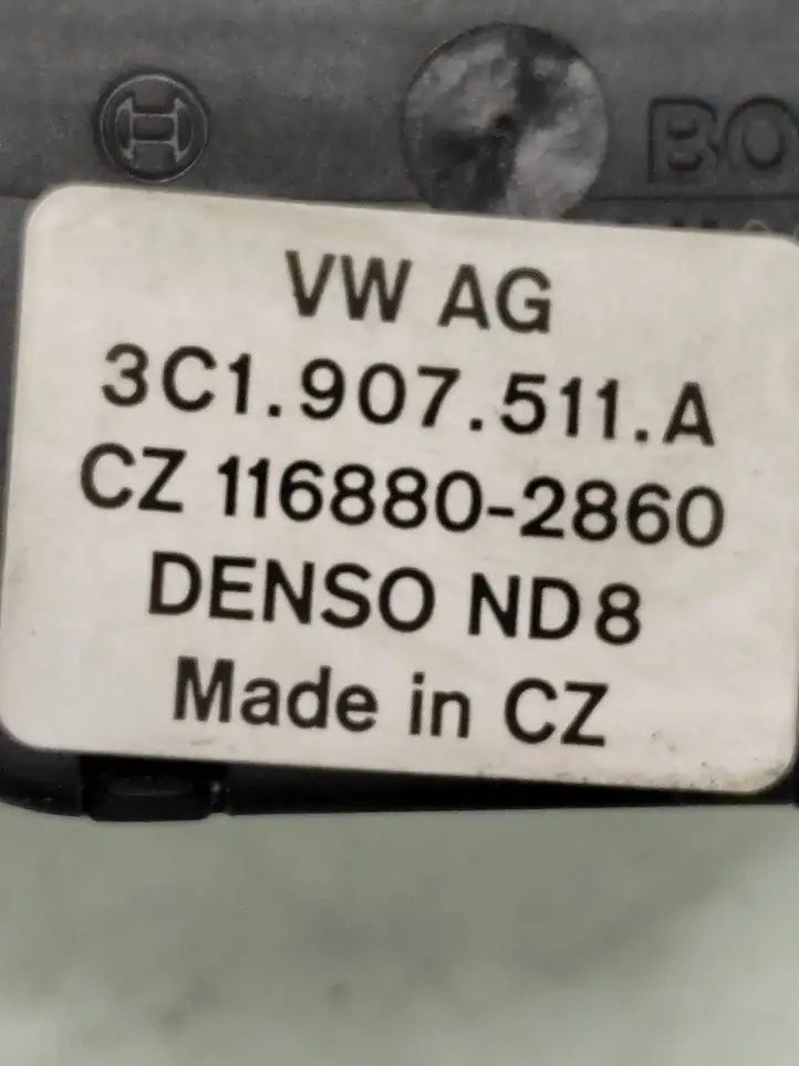 Volkswagen PASSAT B6 (2005 - 2010) 3C1907511A Двигатель задвижки потока воздуха — фото 4
