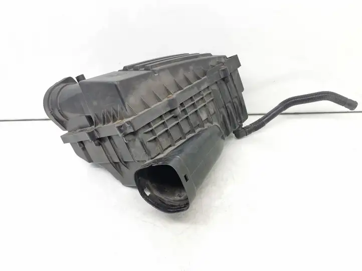 Volkswagen PASSAT B6 (2005 - 2010) 3C0129620A Корпус воздушного фильтра — фото 3
